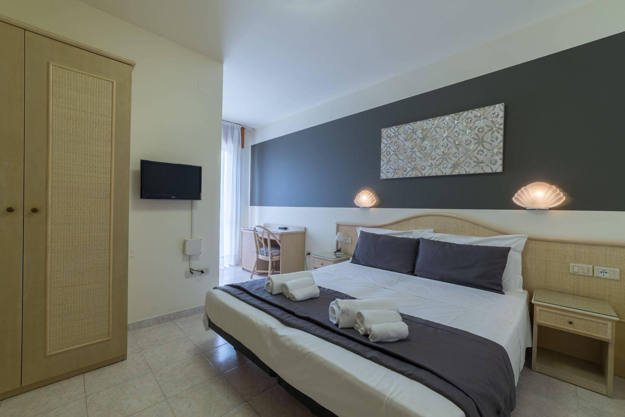 Hotel Airone (Adults Only) Bibione Extérieur photo