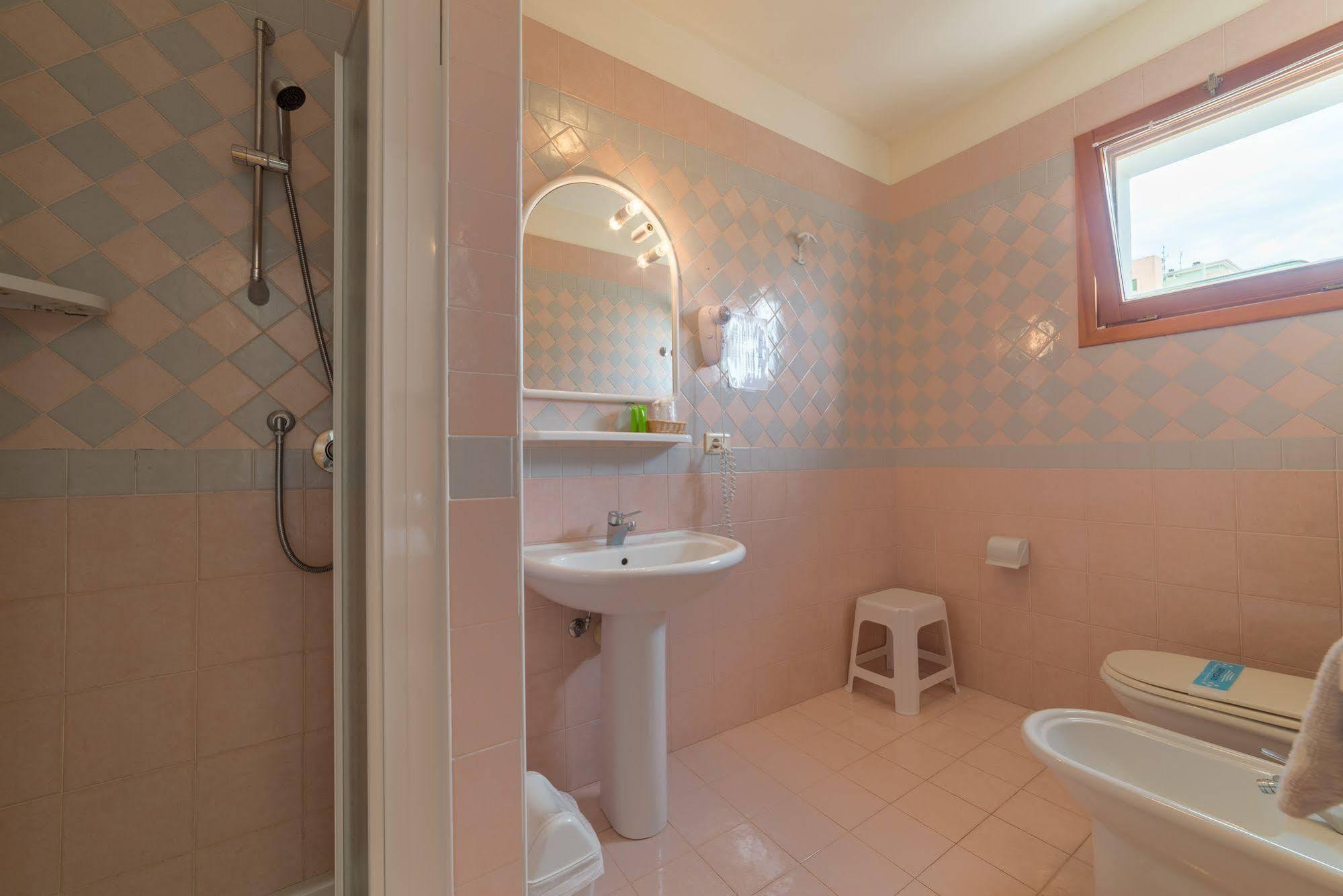 Hotel Airone (Adults Only) Bibione Extérieur photo